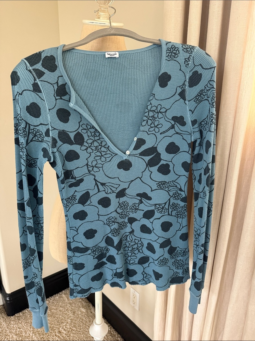 Splendid Blue Floral Ribbed Long-Sleeve V-Neck Top